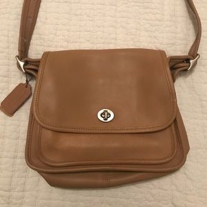 Vintage Coach Rambler Legacy Saddle Tan 9061